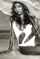 Ashanti photo #