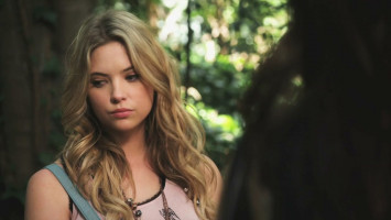 Ashley Benson photo #