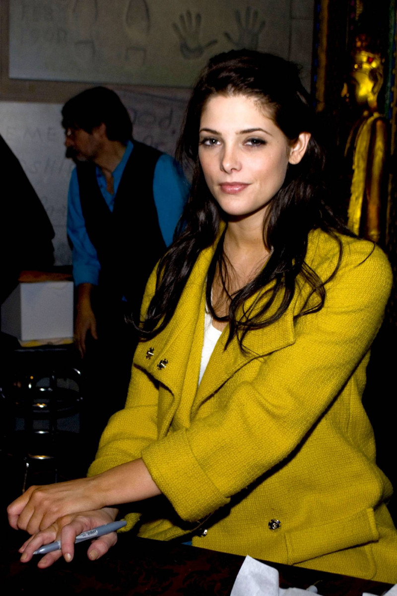 Ashley Greene: pic #214033