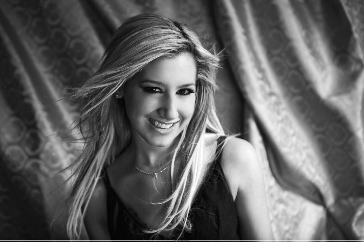Ashley Tisdale: pic #136041