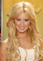 photo 16 in Ashley Tisdale gallery [id134985] 2009-02-24