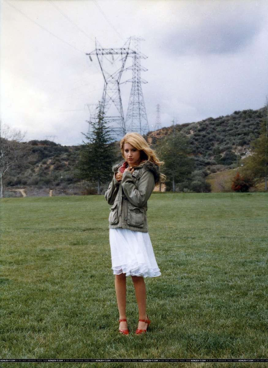 Ashley Tisdale: pic #135405