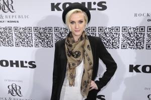 photo 22 in Ashlee Simpson gallery [id447487] 2012-02-17