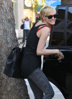 photo 14 in Ashlee Simpson gallery [id302964] 2010-11-10