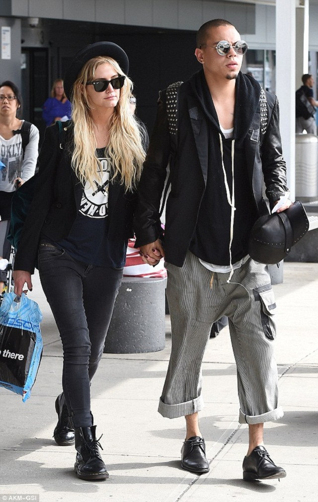 Ashlee Simpson: pic #725657