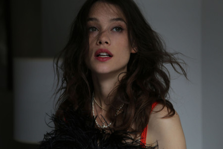 photo 4 in Astrid Berges-Frisbey gallery [id745480] 2014-12-05