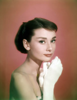 photo 27 in Audrey Hepburn gallery [id142577] 2009-03-25