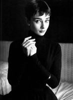 Audrey Hepburn photo #