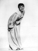 Audrey Hepburn photo #
