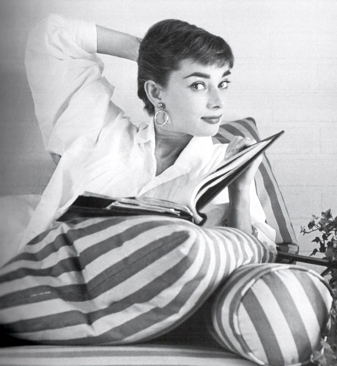 Audrey Hepburn: pic #484782