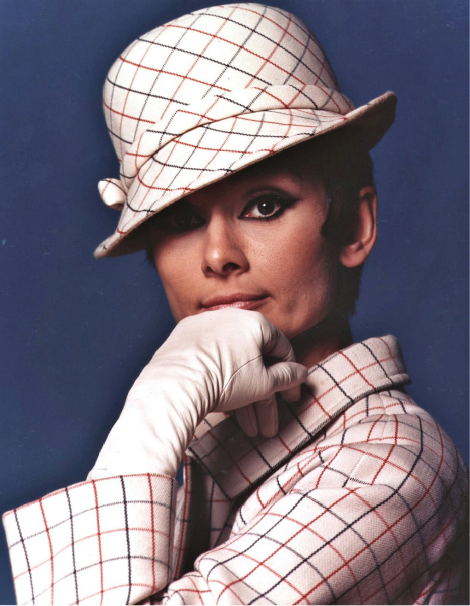 Audrey Hepburn: pic #384452