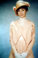 photo 7 in Audrey Hepburn gallery [id484312] 2012-05-02