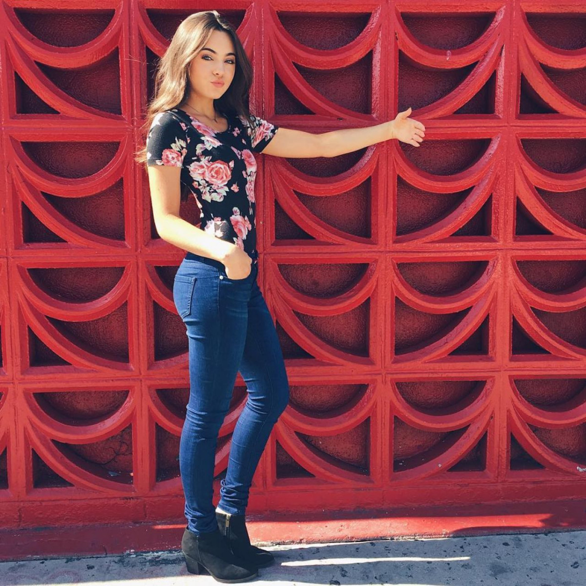 Ava Allan: pic #1025341