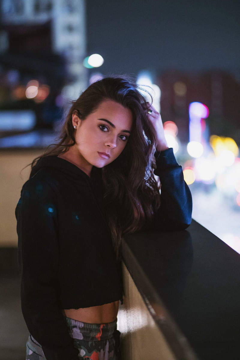 Ava Allan: pic #1025316