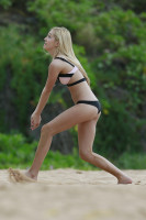 Ava Sambora photo #