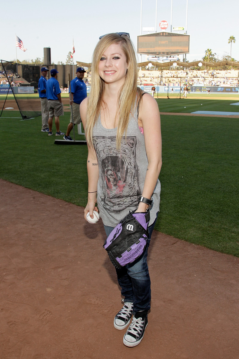 Avril Lavigne: pic #583392
