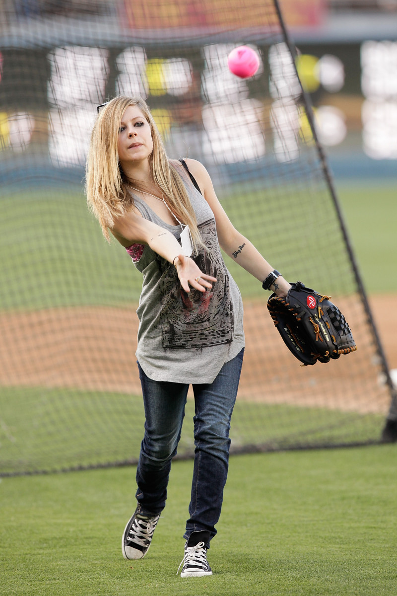 Avril Lavigne: pic #583387