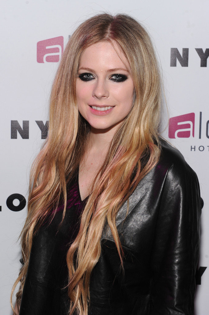 Avril Lavigne: pic #612522