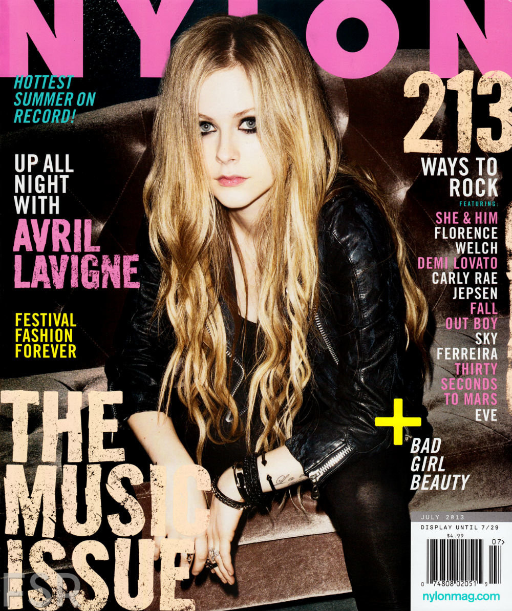 Avril Lavigne: pic #613617