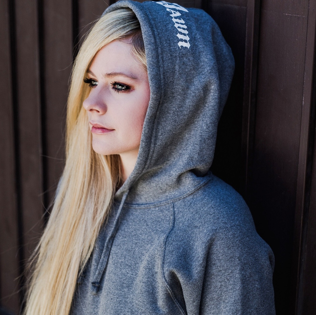 Avril Lavigne: pic #1072681