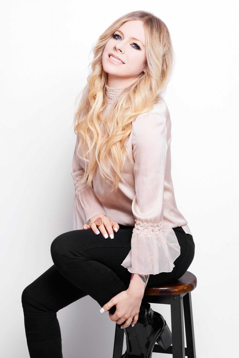Avril Lavigne: pic #1151838