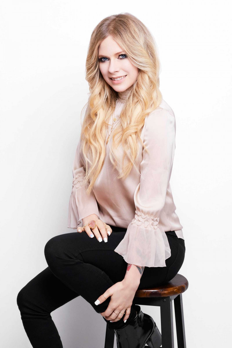 Avril Lavigne: pic #1151840