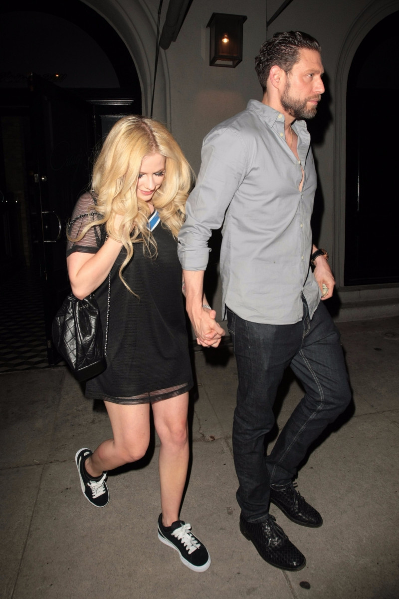 Avril Lavigne: pic #960354