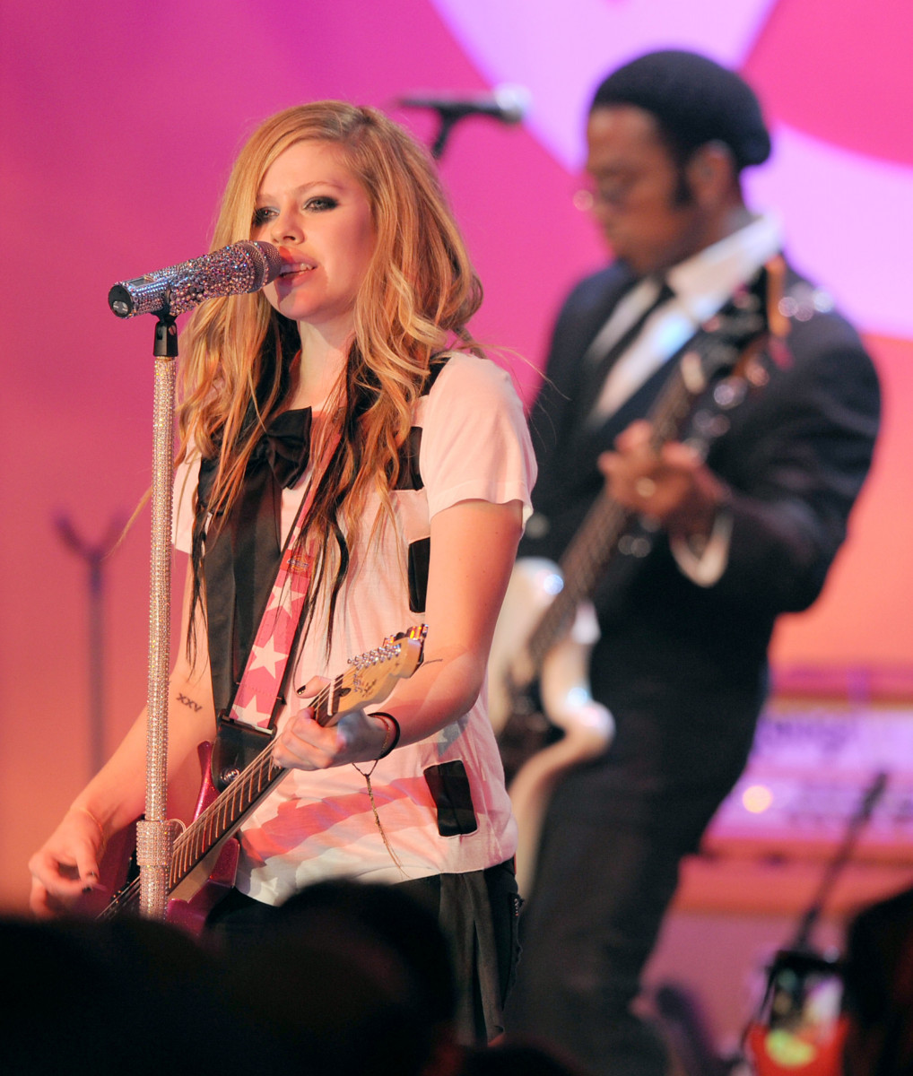 Avril Lavigne: pic #592276