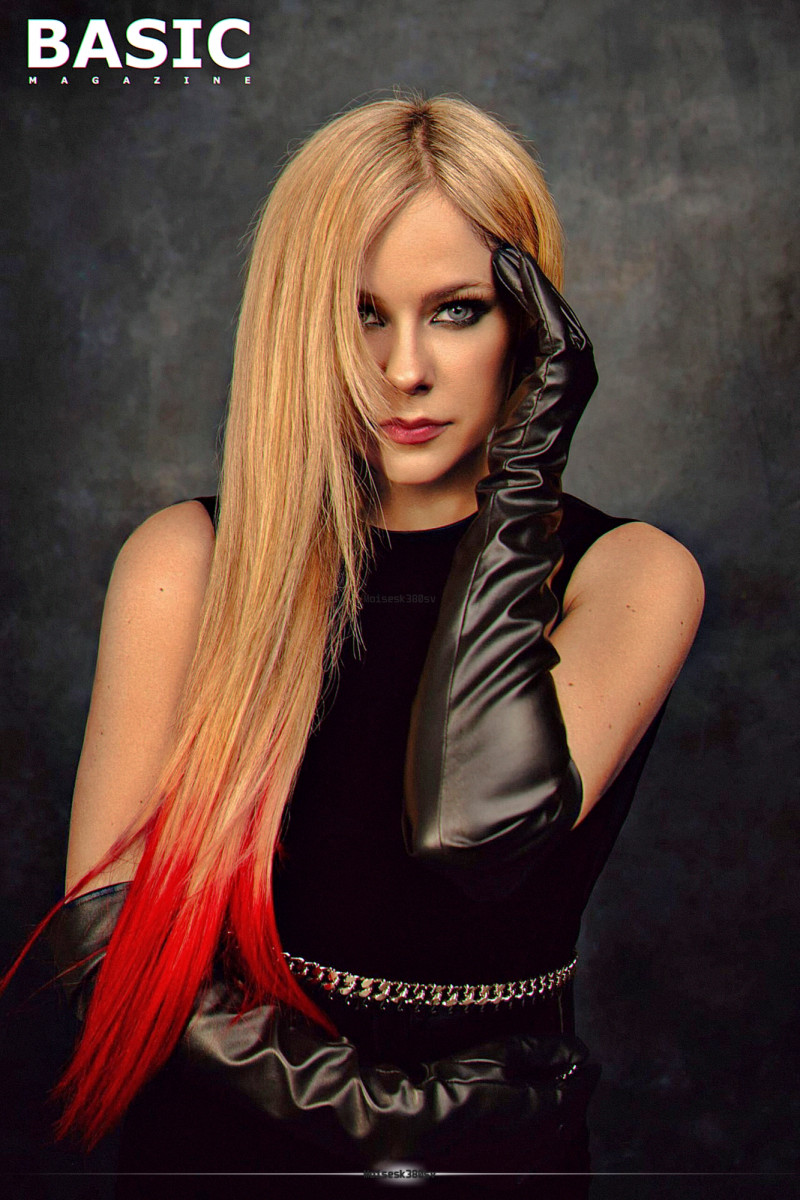 Avril Lavigne: pic #1302177