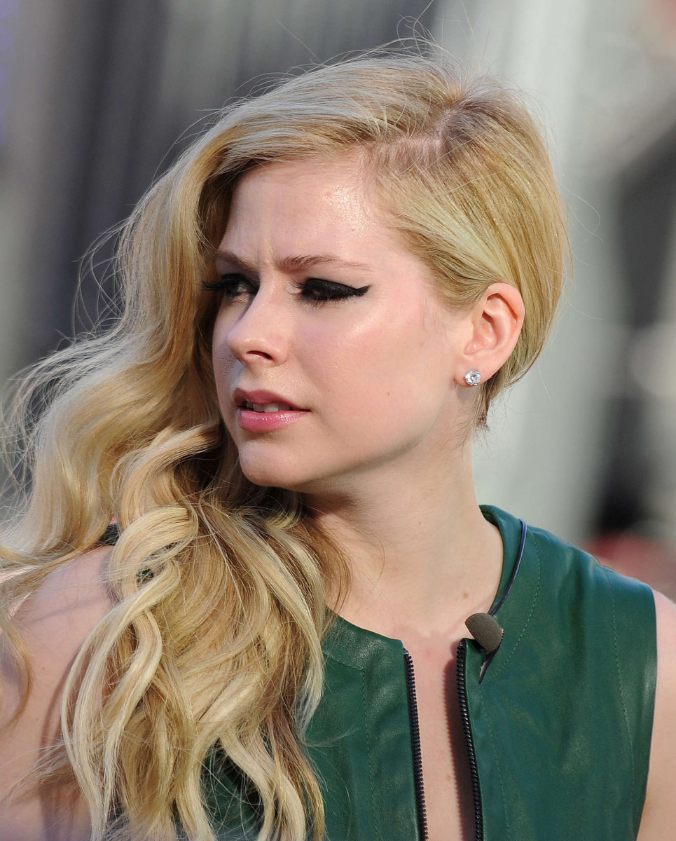 Avril Lavigne: pic #638053