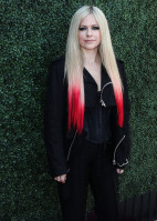 photo 17 in Avril Lavigne gallery [id1285602] 2021-12-10