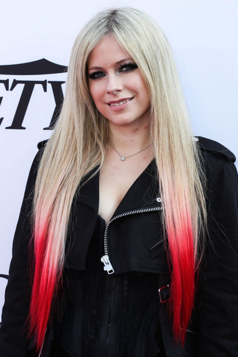 Avril Lavigne: pic #1286653