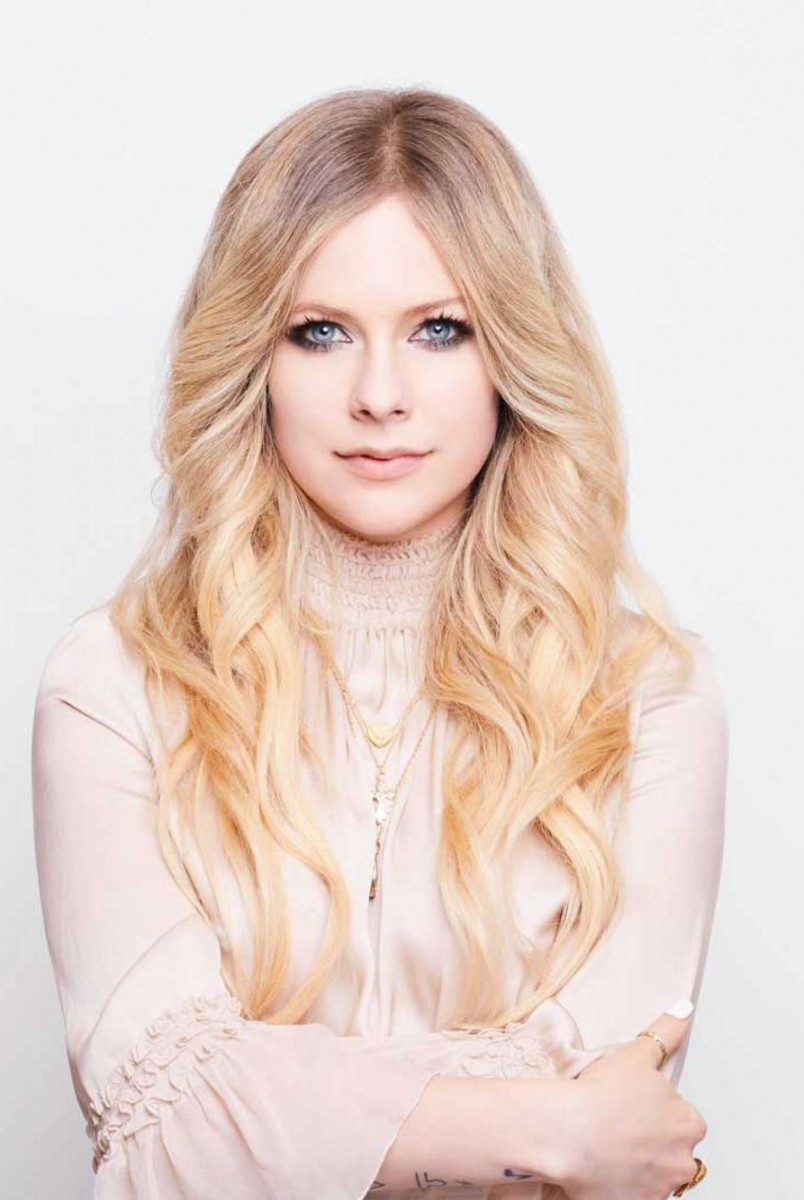Avril Lavigne: pic #1152426