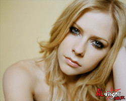 Avril Lavigne photo #