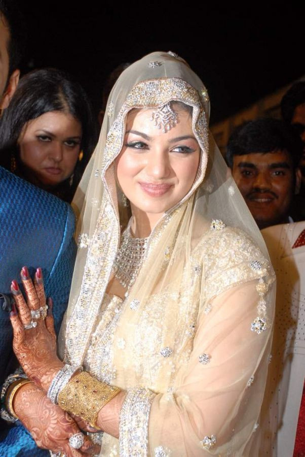 Ayesha Takia: pic #556036