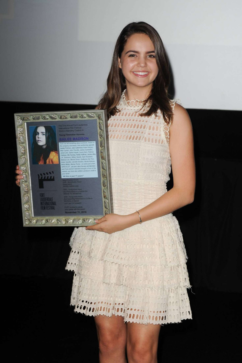Bailee Madison: pic #892589