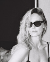 Bar Refaeli photo #