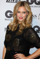 Bar Refaeli photo #