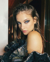 Barbara Palvin photo #