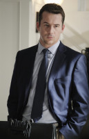 Barry Sloane  photo #