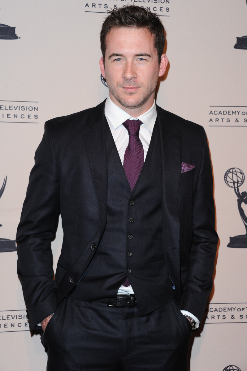 Barry Sloane : pic #839837
