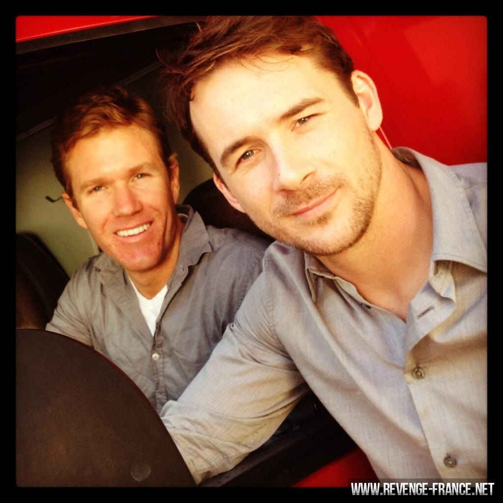 Barry Sloane : pic #1203714