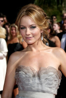 Becki Newton photo #