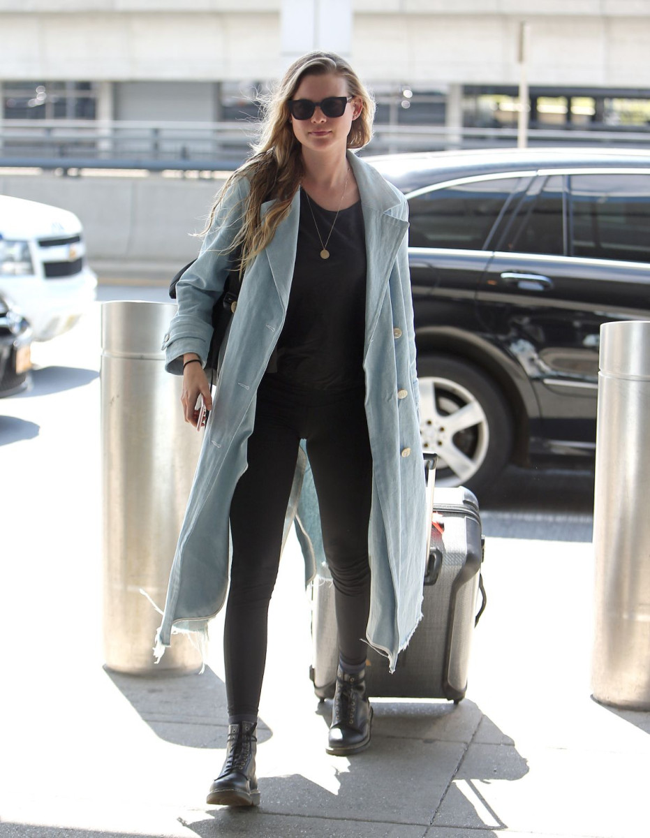 Behati Prinsloo: pic #974711