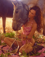 Bella Hadid photo #