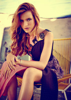 Bella Thorne photo #