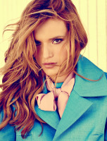 Bella Thorne photo #