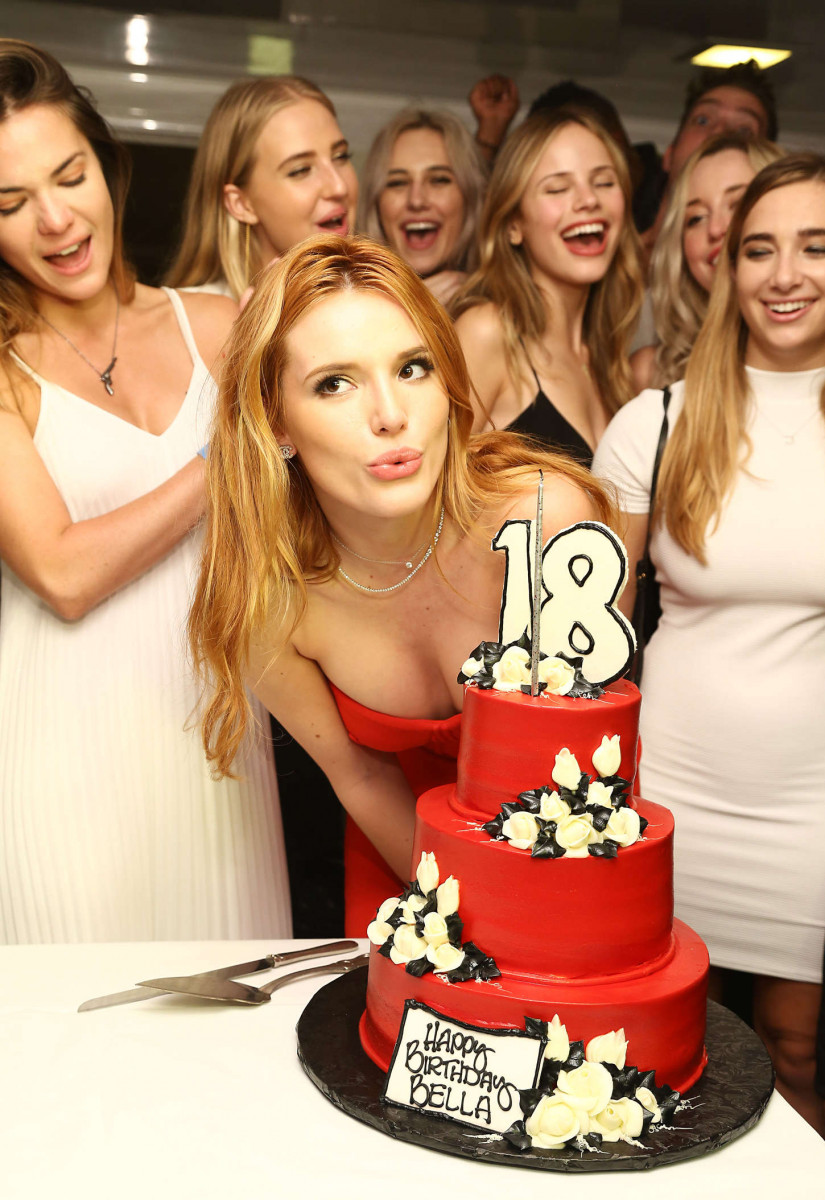 Bella Thorne: pic #803410