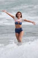Bella Thorne photo #