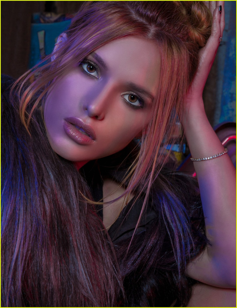 Bella Thorne: pic #841192